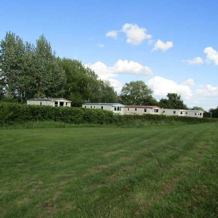 Fenlake Holiday Accommodation Metheringham 外观 照片