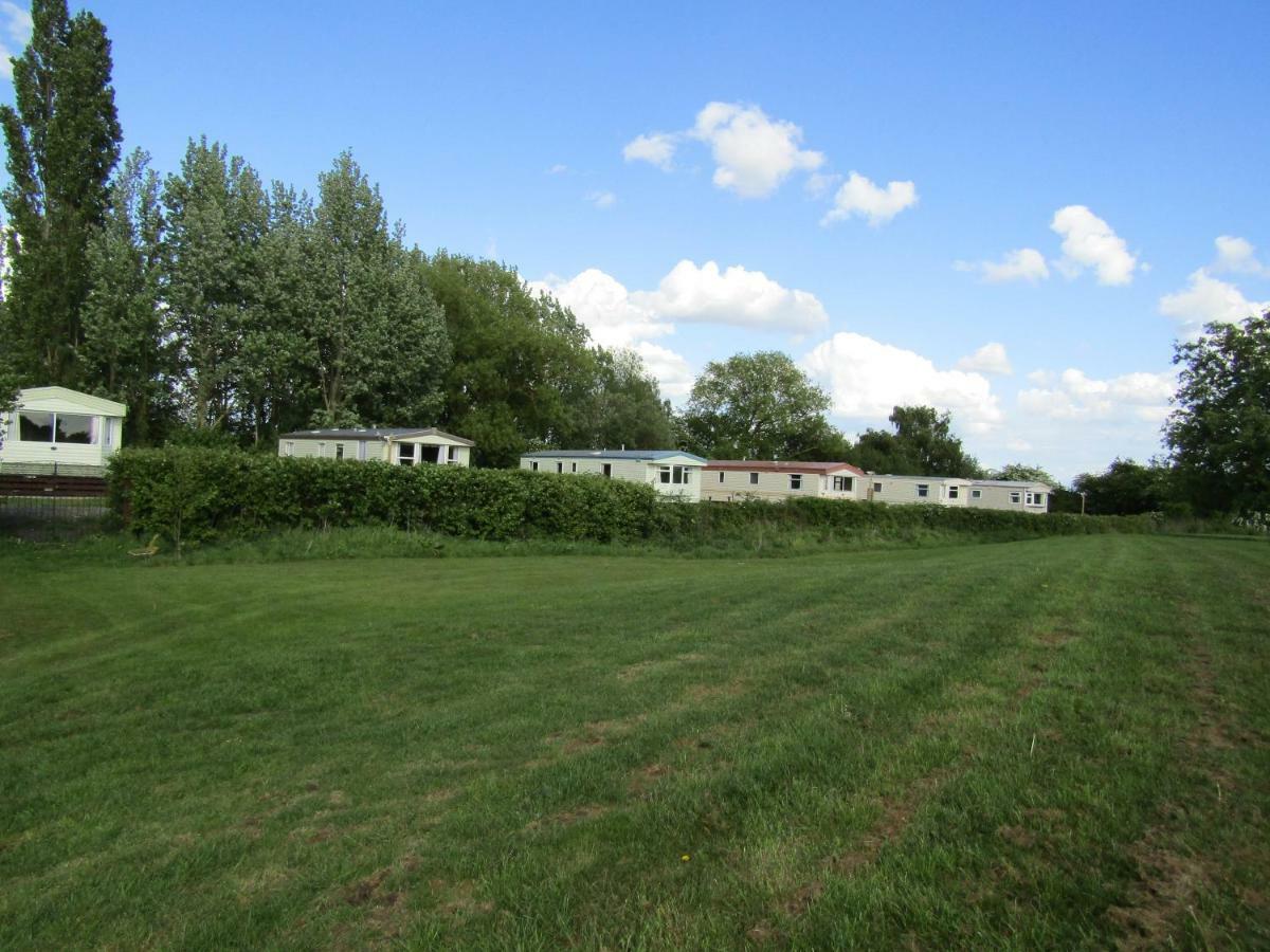Fenlake Holiday Accommodation Metheringham 外观 照片